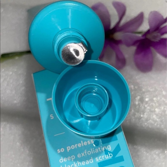 Tula skincare exfoliator - Picture 2 of 3